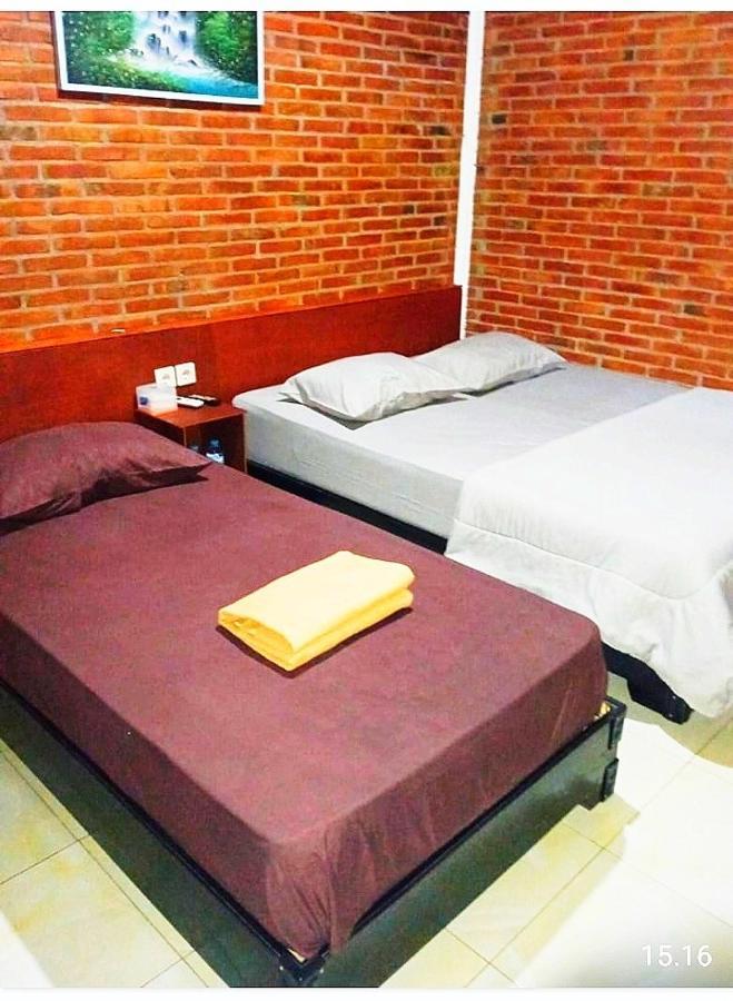 Berkah Homestay Магеланг Екстериор снимка